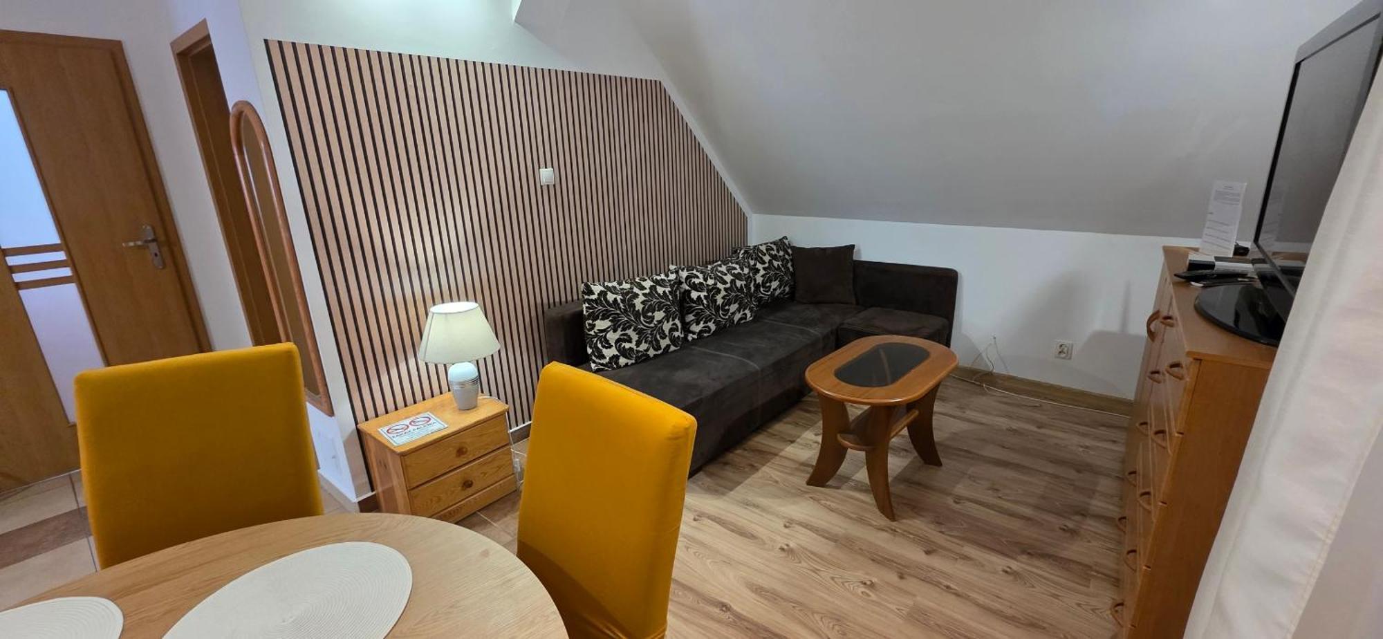 Cudowny Zakatek Z Ogrodem I Basenem Appartement Bukwica  Buitenkant foto